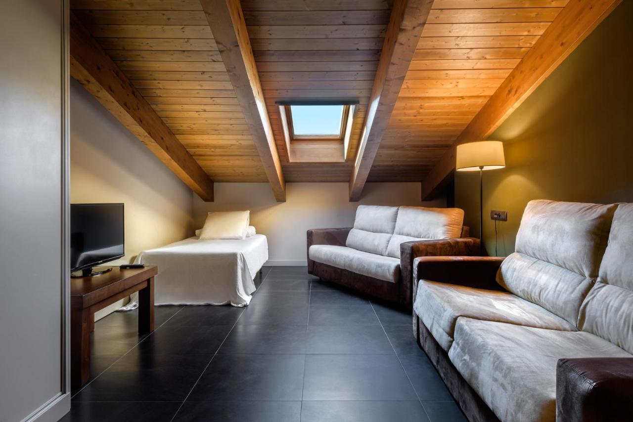 Hotel Spa Aguas De Los Mallos Murillo de Gállego Exteriör bild