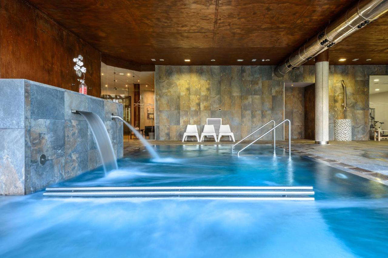 Hotel Spa Aguas De Los Mallos Murillo de Gállego Exteriör bild